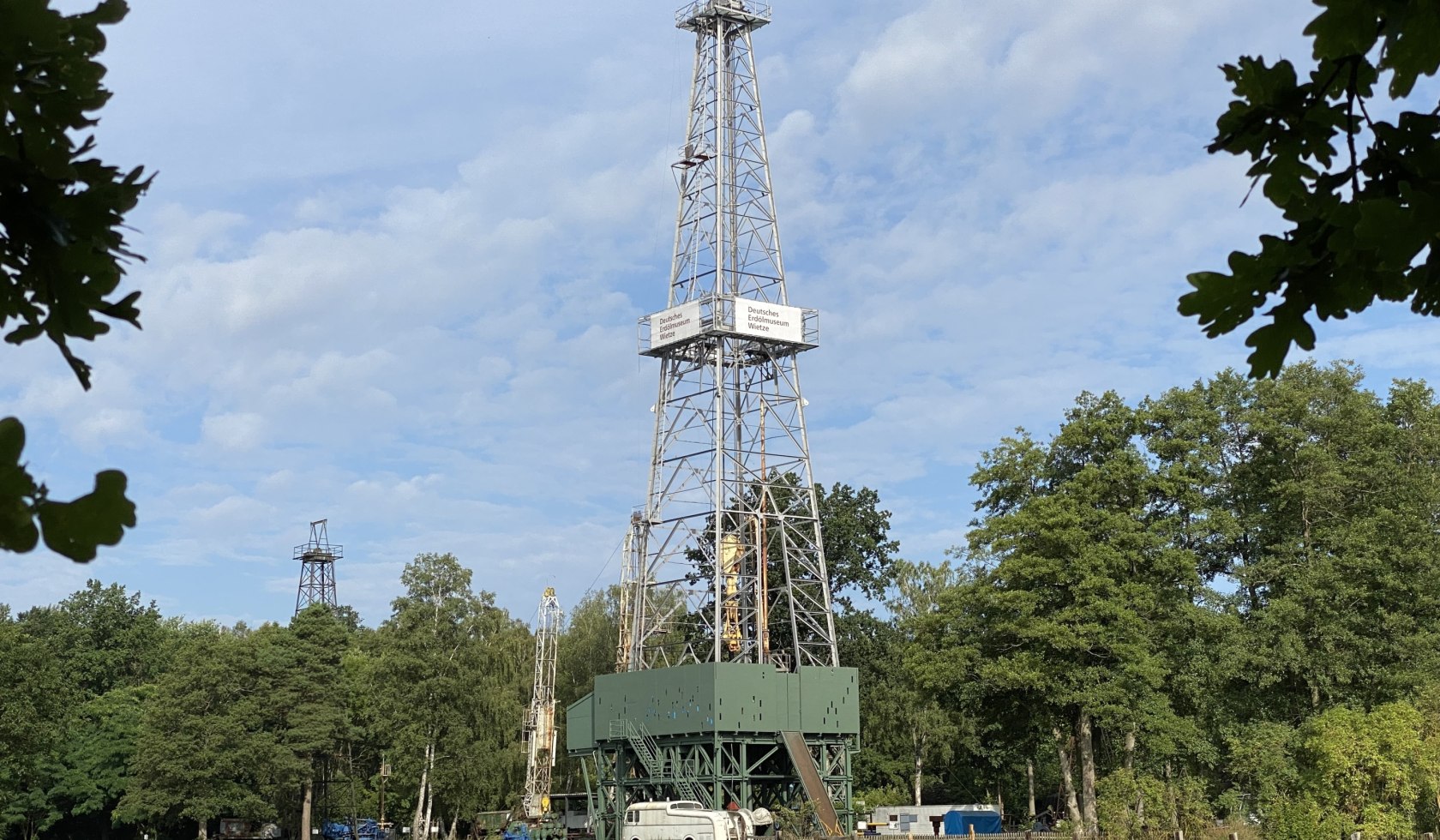 wietze_erdoelmuseum_aussengelaende_ccbysa_eb_20210812_3, © Lüneburger Heide GmbH