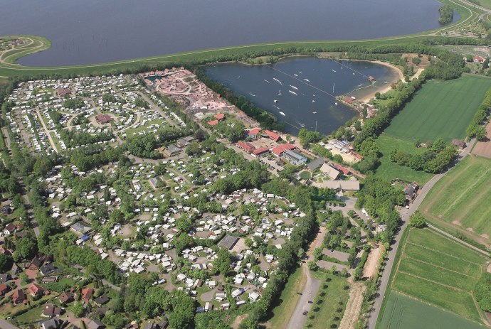 Aerial view Alfsee holiday and recreation park, © Alfsee GmbH